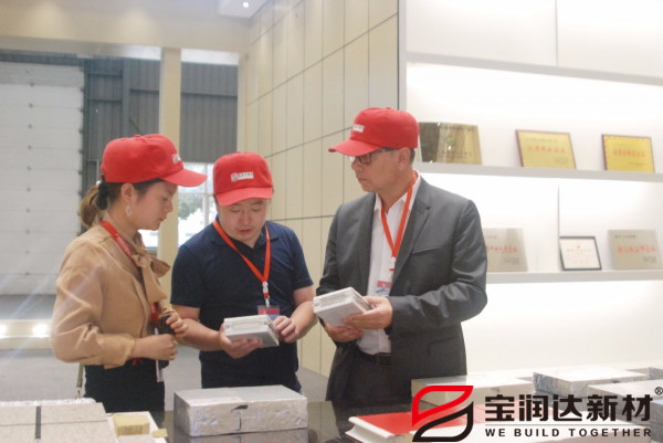 國貨當自強 | 法國客戶來訪寶潤達洽談冷庫板項目 國貨當自強 | 法國客戶來訪寶潤達洽談冷庫板項目